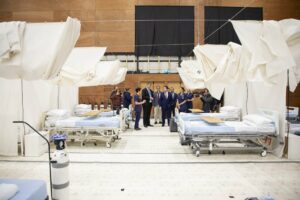 Gibraltar monta un hospital de campaña en la zona de Punta Europa