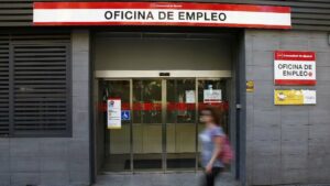 CCOO considera inaceptable que más de la mitad de los afectados por ERTE no tengan resoución