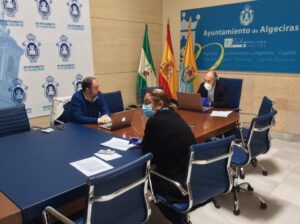 El alcalde admite que es "muy complicado" que se pueda celebrar la Feria Real