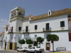 Ayuntamiento de San Roque y UCA aplazan la 40 edición de los cursos de verano previstos para julio