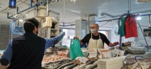 Los mercados envían más de 2.600 productos online en su primera semana de funcionamiento