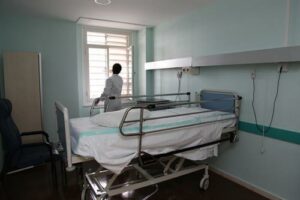 El Área Sanitaria del Campo de Gibraltar no encuentra personal de Enfermería para cubrir las Navidades