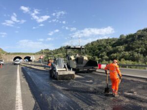Reanudadas las obras en la autovía A-381 con la mejora de pasos de mediana