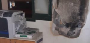 Un incendio afecta de madrugada a un despacho del edificio de Aduanas de Algeciras