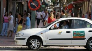 Adelante Algeciras pide al Ayuntamiento que responda a las demandas del sector del taxi