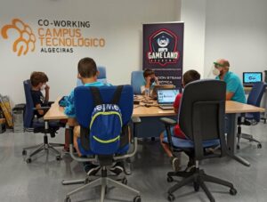 Arranca el campamento de verano de robótica del Campus Tecnológico y Game Land Academy
