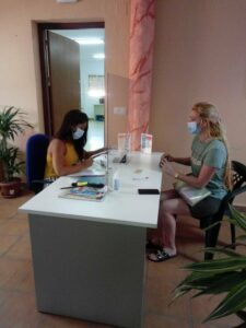 Márgenes y Vínculos distribuye 125 becas comedor a niños de Algeciras