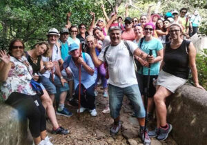Éxito de asistentes a la Ruta Paco de Lucía y Río de la Miel guiados por la Delegación de Turismo