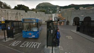 Gibraltar elimina la obligatoriedad de llevar mascarillas en espacios públicos al aire libre