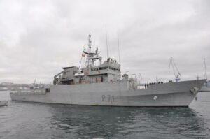 El patrullero militar 'Serviola' se incorporará a la zona del Estrecho