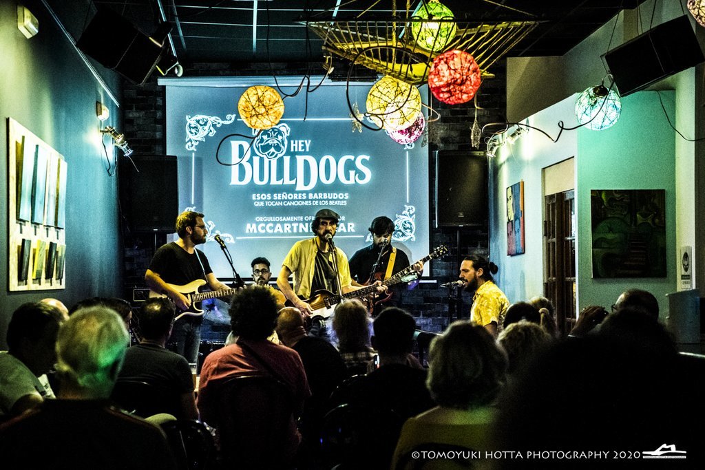 La música en vivo regresa a Algeciras en McCartney Bar reviviendo a los  míticos The Beatles - Algeciras al Minuto
