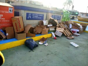 Adelante Algeciras denuncia la reducción de la inversión en el servicio de limpieza para los próximos presupuestos.