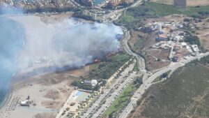 El incendio forestal declarado en Sotogrande afecta a un total de tres hectáreas