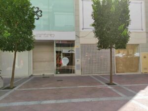 El PSOE lamenta que sean ya 13 los locales cerrados en la calle Ancha