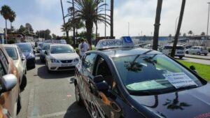 Las autoescuelas de la comarca claman ante la falta de examinadores