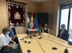 Marlaska advierte de que "ningún atentado contra la Policía Nacional o la Guardia Civil va a quedar impune"