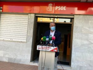 El PSOE denuncia que la Junta solo ha contratado a 78 docentes de los 150 prometidos para la comarca
