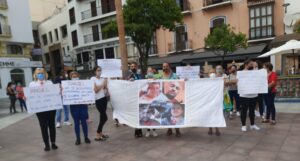 Familiares de los desaparecidos en el 'Rúa Mar' se concentran para pedir que se reanude la búsqueda