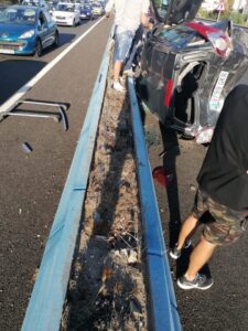 Seis heridos en una colisión múltiple en la A-7 a la altura de la urbanización Doña Casilda