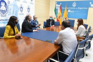 Landaluce y Lozano debaten sobre el proceso de recuperación del edificio del Gobierno Militar