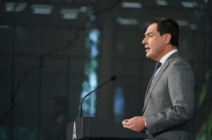 Andalucía reúne este lunes al comité de expertos para decidir sobre nuevas medidas ante la sexta ola de covid