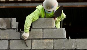 Licitan más de 230.000 euros para acciones formativas de construcción en el Campo de Gibraltar