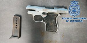 Detenido un hombre acusado de apuñalar a otro por un ajuste de cuentas relacionado con tráfico de drogas