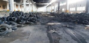 Verdemar pide que se limpie la antigua nave de Metalsa ante el peligro de la basura acumulada