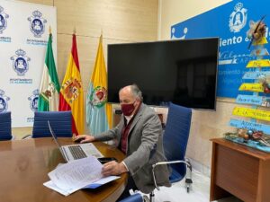 Landaluce informa a los portavoces municipales del proyecto del ramal central ferroviario