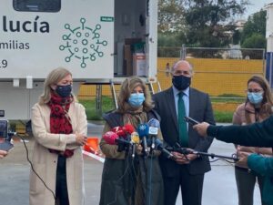 El cribado masivo de antígenos se realiza desde esta mañana en el polideportivo 'Andrés Mateo'