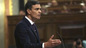 Sánchez avisa de que endurecerá el plan para Navidad si es necesario y pide "no bajar la guardia"