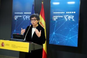 González Laya recuerda que hay que lograr un acuerdo antes del 31 para evitar un Brexit duro en la Verja