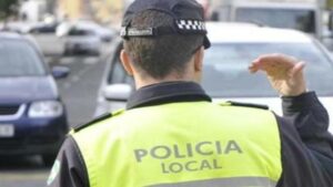 El Ayuntamiento alerta de una posible estafa a empresas y comercios ofreciendo publicidad en revistas en nombre de la Policía Local.