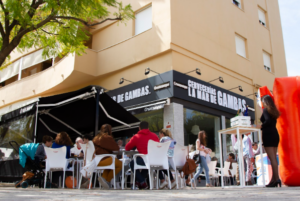 La Mar de Gambas revoluciona el concepto de cervecería en Jerez de la Frontera