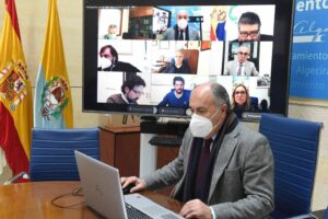 La Junta de Portavoces analiza la situación de Algeciras en el marco de la lucha contra la pandemia