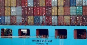 Maersk adopta medidas de seguridad por la llegada el domingo de un buque con un positivo a bordo