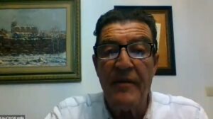 El juez Calatayud ofrece una ponencia en Montecalpe sobre educación en la era digital