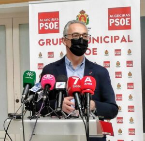 El PSOE lamenta que Landaluce no haya contado con todos los partidos para suspender la Feria