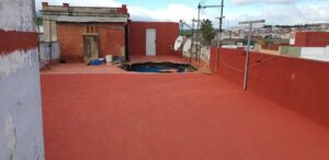 Urbanismo realoja de manera provisiona a la familia afectada por la caída de un techo