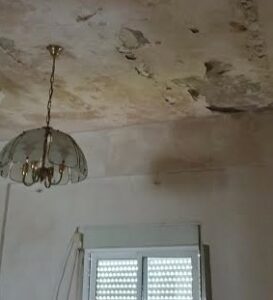 Adelante denuncia que el Consistorio ordena desalojar el bloque de La Piñera y deja a los vecinos en la calle