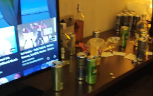 La Guardia Civil denuncia a 18 personas por celebrar una fiesta en un hotel de Palmones