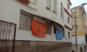 Los vecinos de la Villa Vieja claman contra la instalación del centro para personas sin hogar