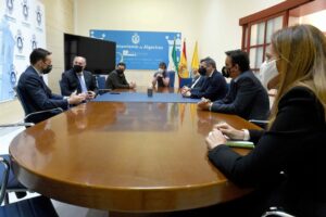 El Algeciras presenta al Ayuntamiento su proyecto de conversión en Sociedad Anónima Deportiva