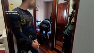La Guardia Civil desarticula un punto de venta de droga muy activo en Los Barrios