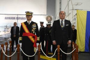 Landaluce reitera el apoyo municipal a la labor que desarrollan las Fuerzas Armadas