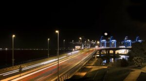 La CEC considera que "la tasa verde" restará competitividad al puerto de Algeciras