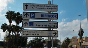 El edificio del Campus Tecnológico se integra en la señalética indicativa de Algeciras