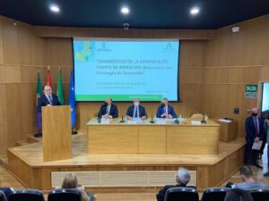 Las renovables, la digitalización y el aprovechamiento ambiental, vías claves de desarrollo para la comarca