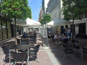 Hacienda concede 50.000 euros a Apymeal para fomentar el Centro Comercial Abierto