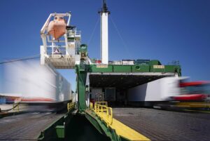 El Puerto de Algeciras pulveriza en marzo sus tráficos con Tánger Med